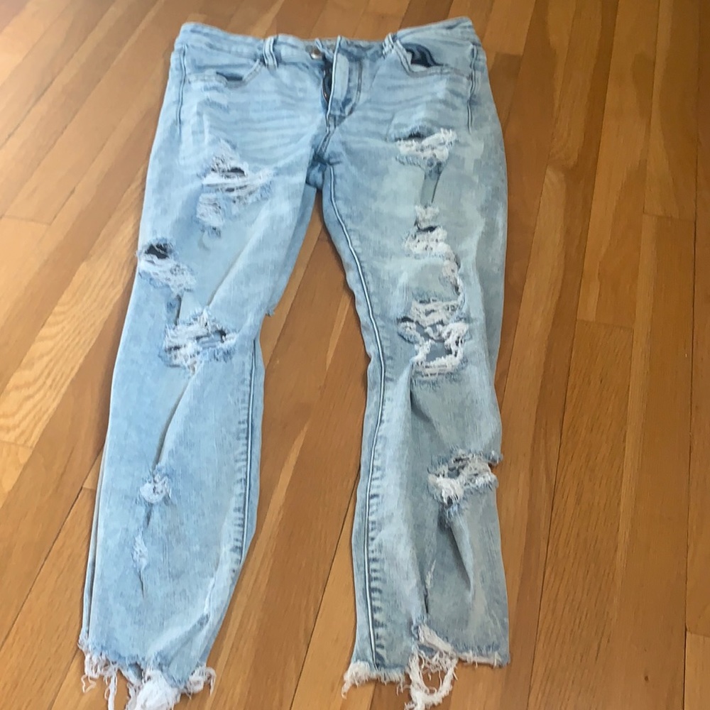 American Eagle Ripped Skinny Jeans